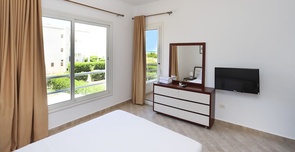 Prime Holidays Amwaj