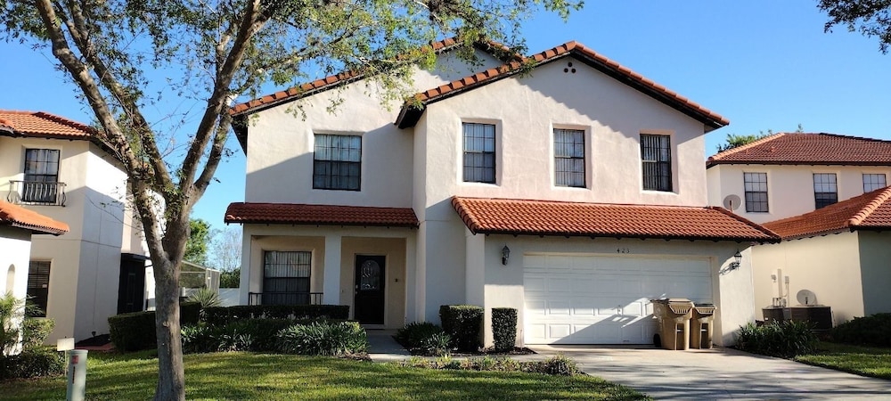 HG423SP 4 Bedroom villa in High grove 4 Home
