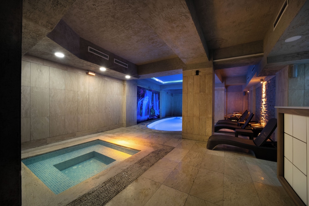 Orka Royal Otel & Spa - Image 46