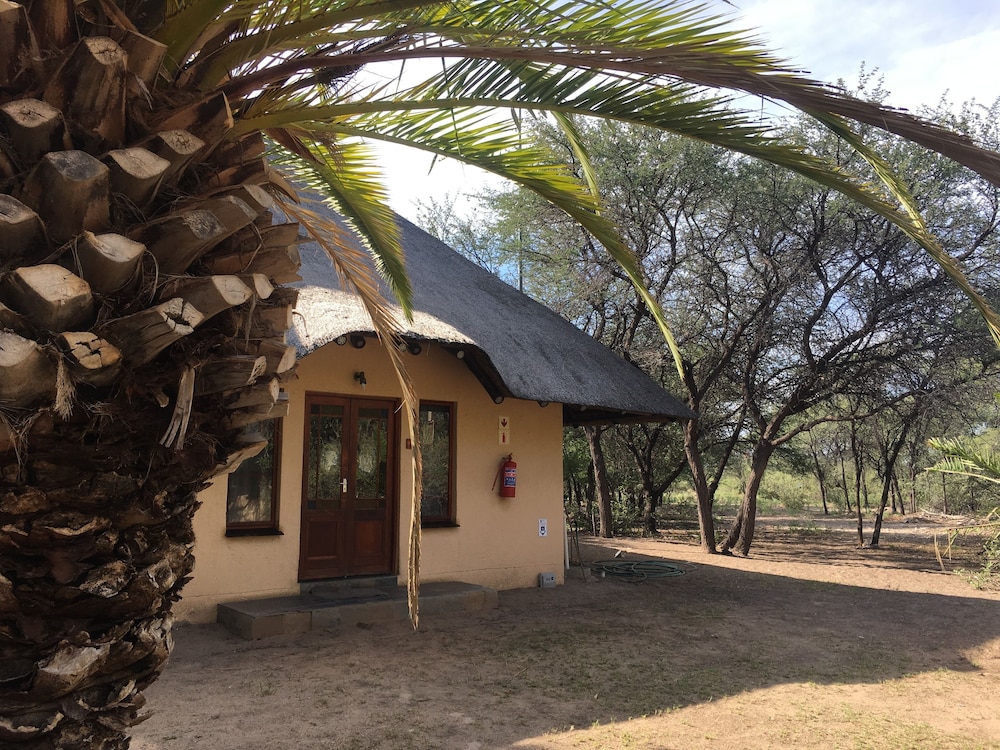 Tautona Lodge
