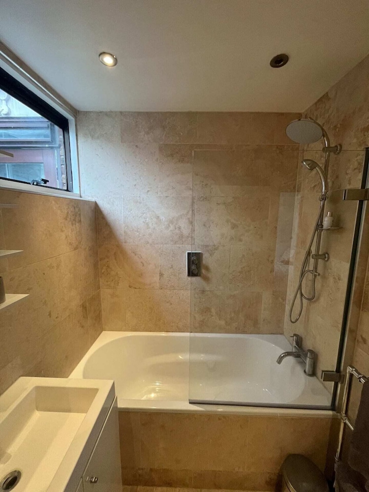 Vibrant & Homely 2BD Flat - Angel