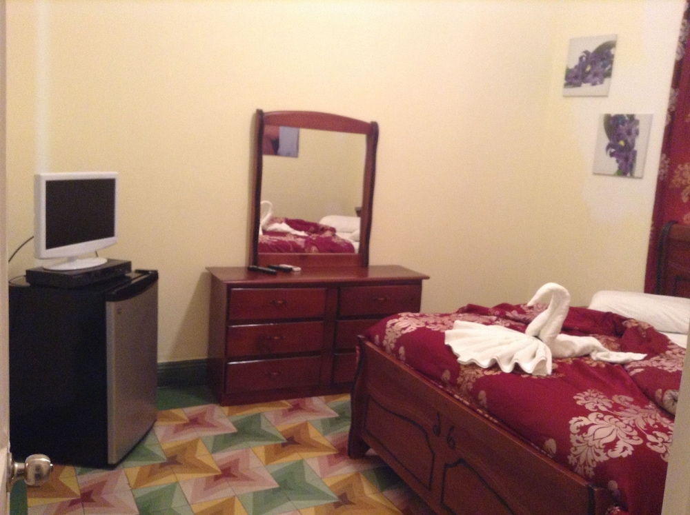 Adam Suites