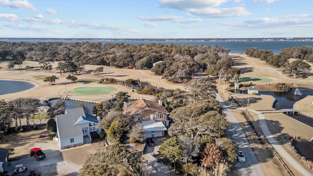 Fore Your Delight 3 Bedroom Townhouse
