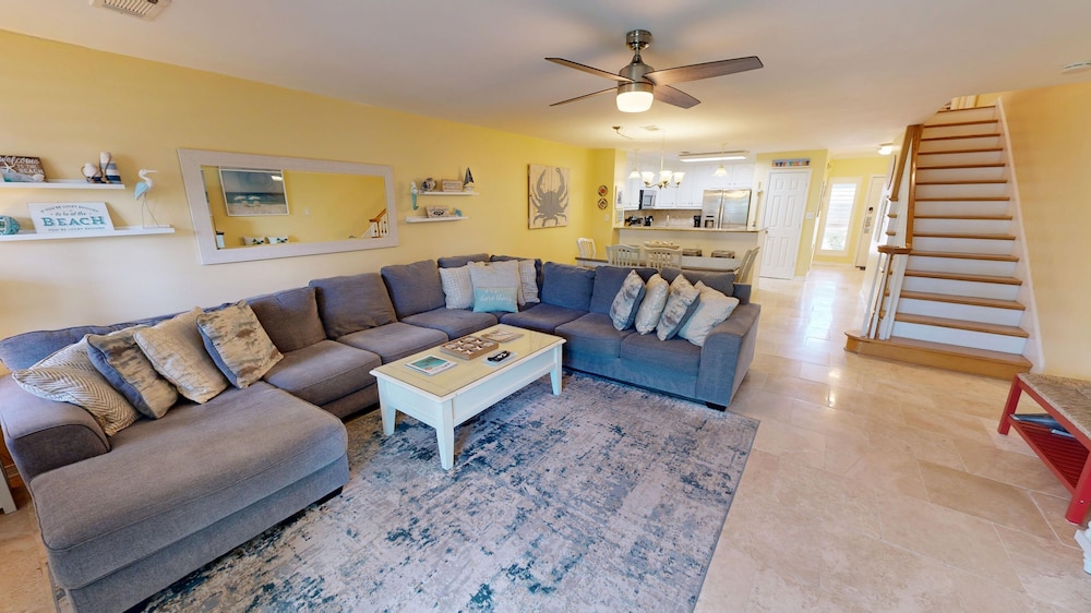 Mainsail T/h #3 2 Bedroom Townhouse