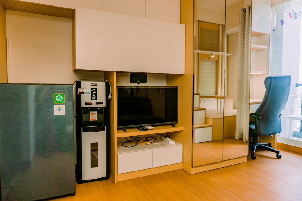 Homey And Modern Studio Apartment At Akasa Pure Living Bsd view 4