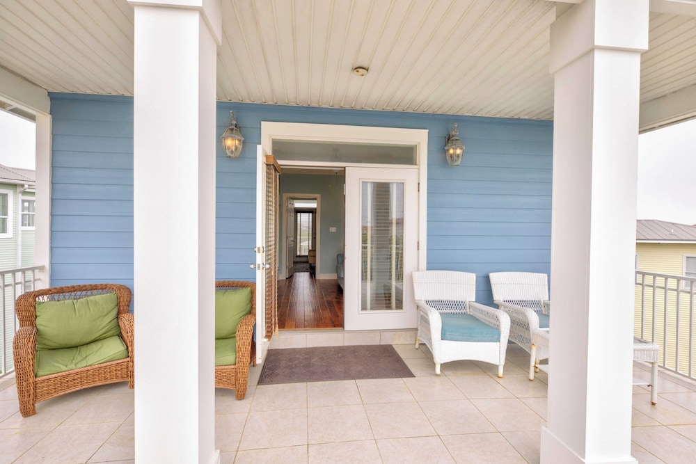 A Piece of Heaven by Avantstay Private Pool, Sleeps 14 Pet-friendly