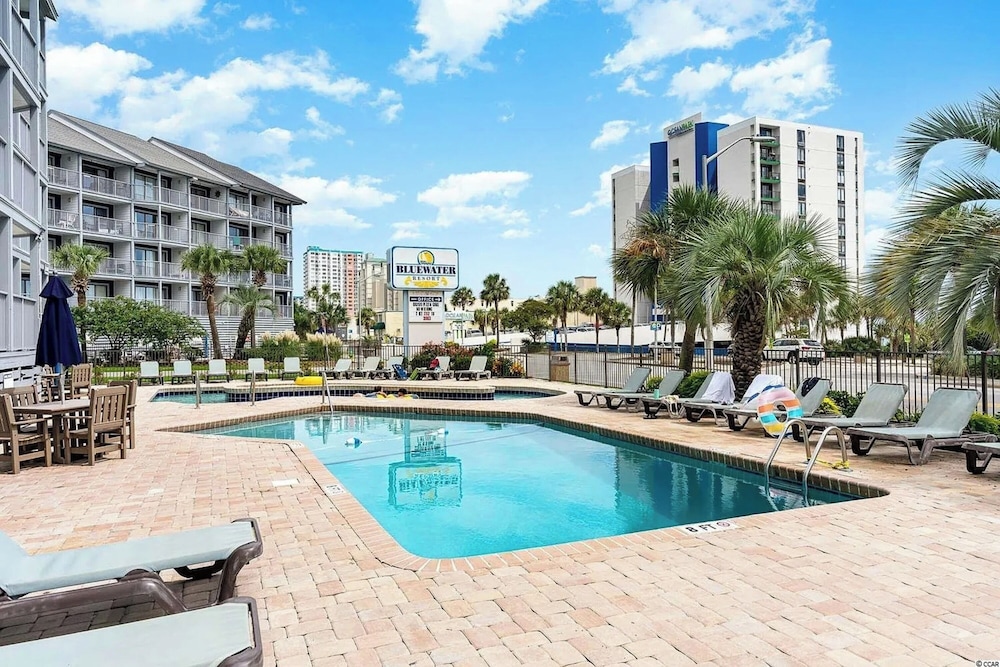 Bluewater Resort 307AB