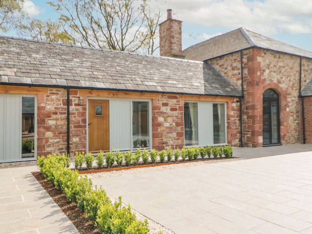 Hilton Cottage