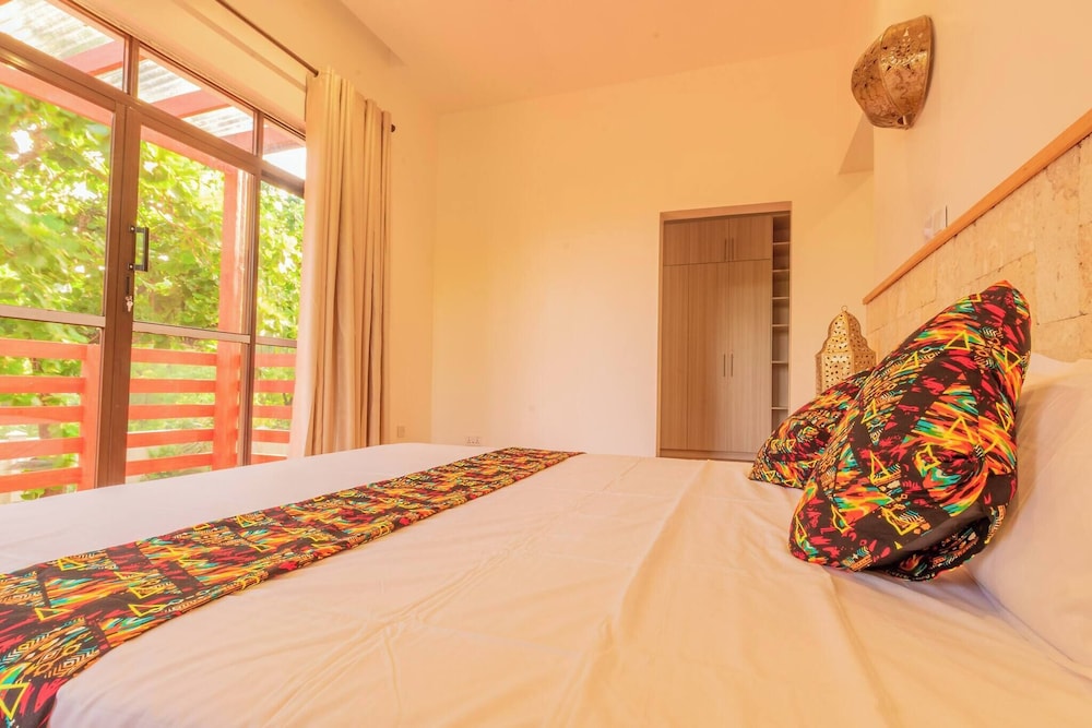 Luxurious Diani Beach Villa With Private Pool