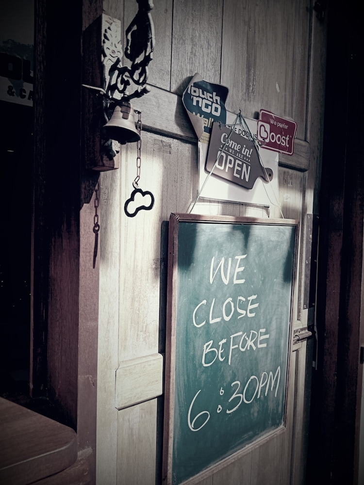 Sojourn Beds & Cafe - Hostel photo 7