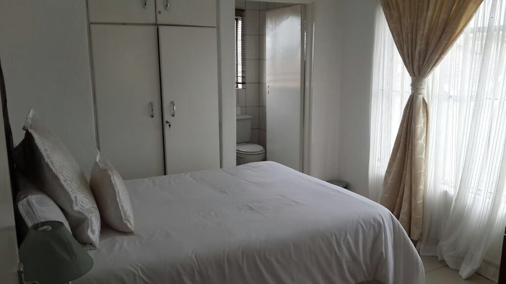 Bogadi B&B