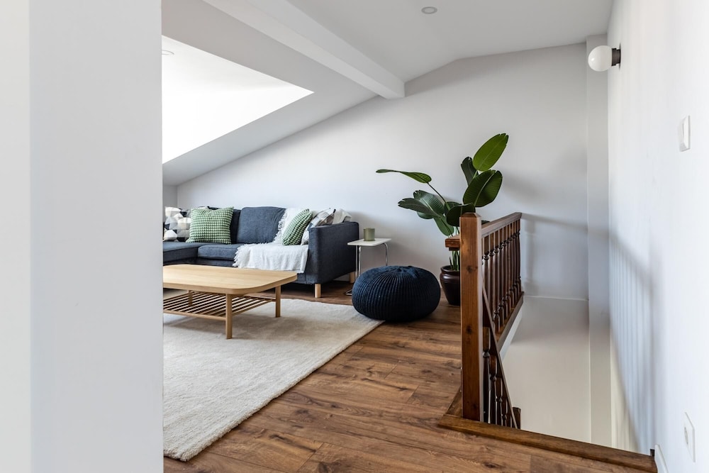 Superb Duplex Flat With Terrace in Umraniye