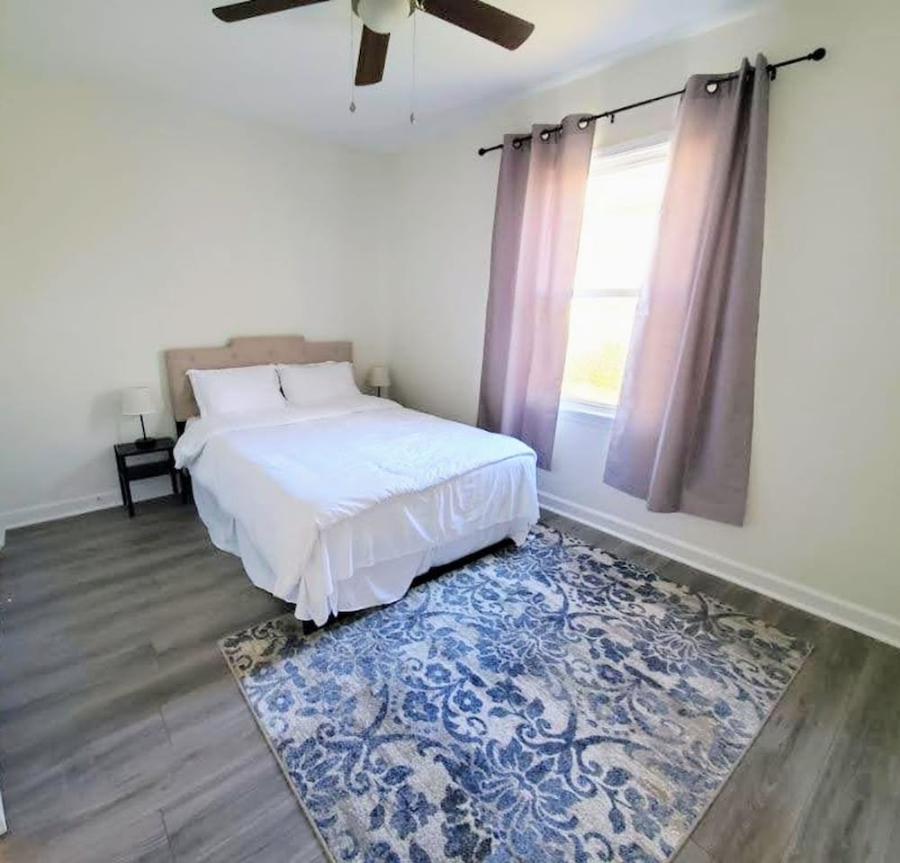 Lakewood Lyon Park Renovated Cottage Near Duke 28A