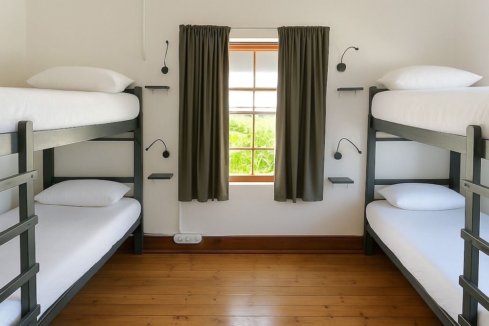 Green Elephant Backpackers