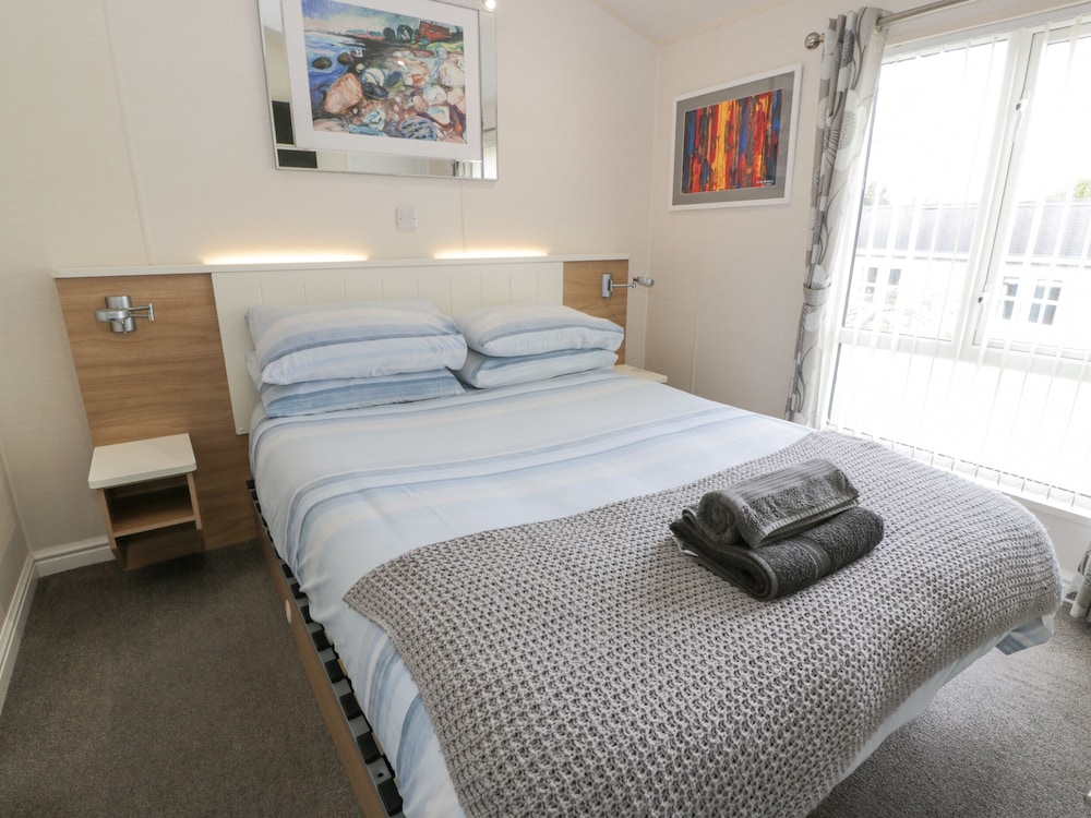 Oyster Bay Lodge
