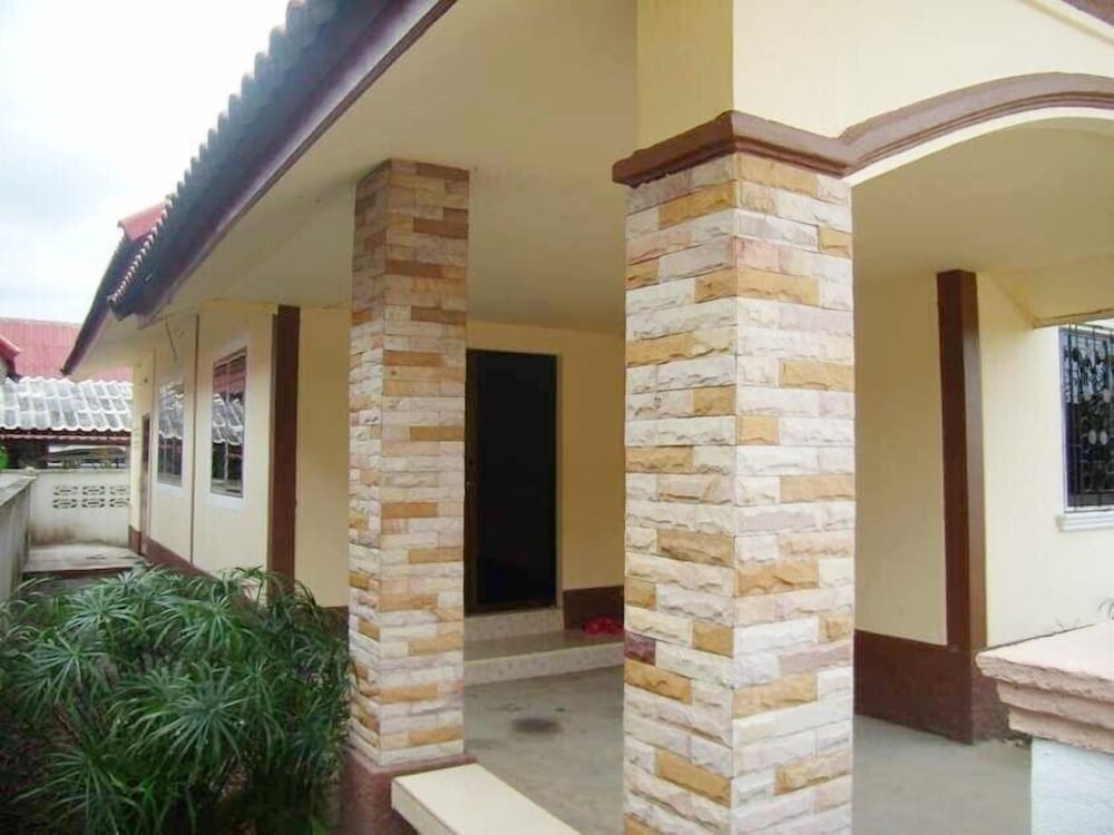 Jula Place House 2 bedroom 1 bathroom