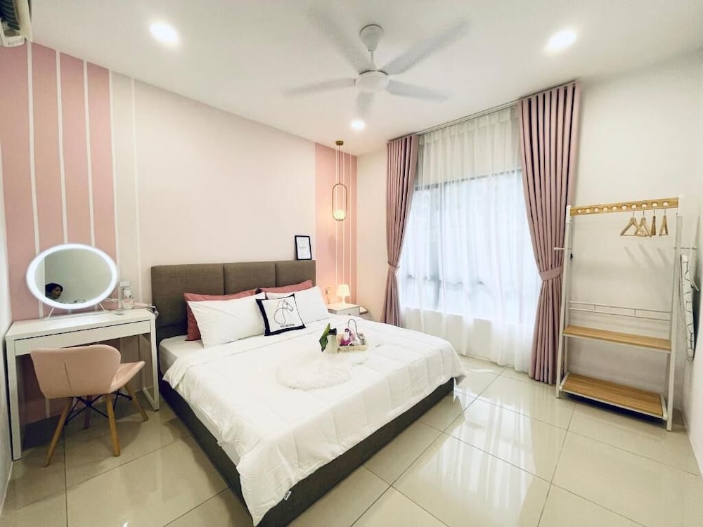 Manhattan Suites IPOH Waterpark by uBook