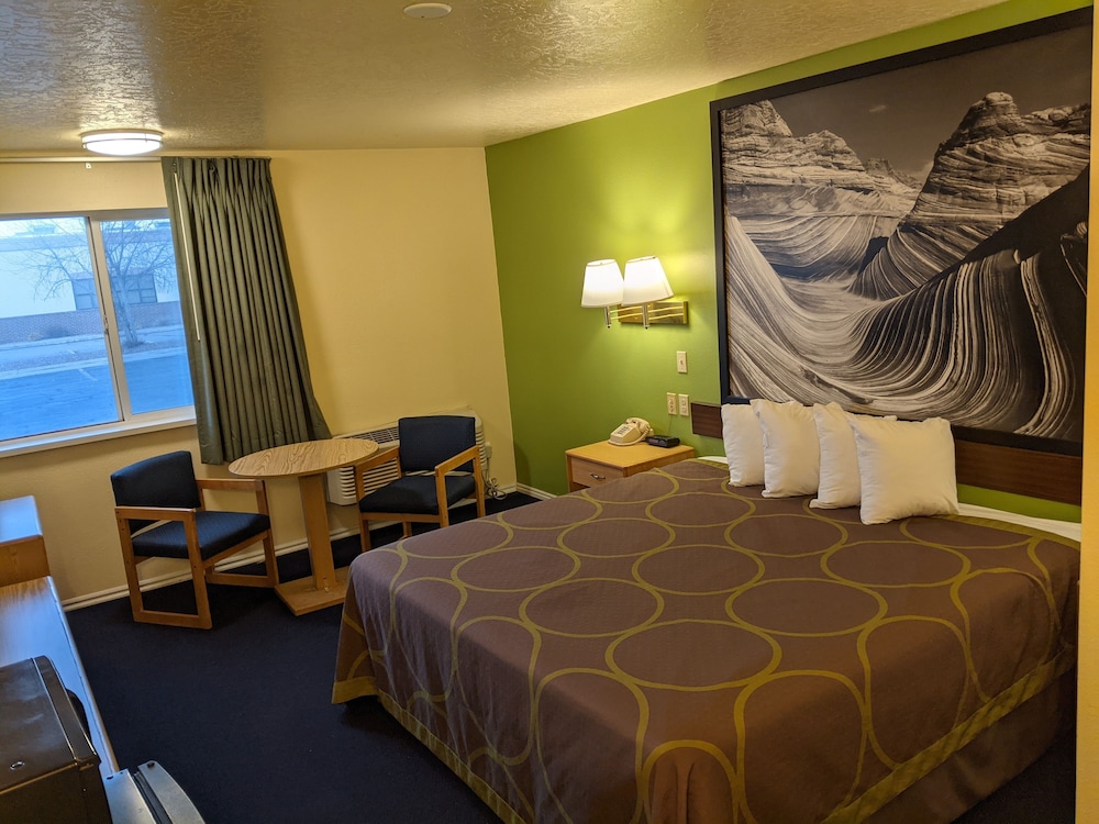 Horizon Hotel, Bilde 11