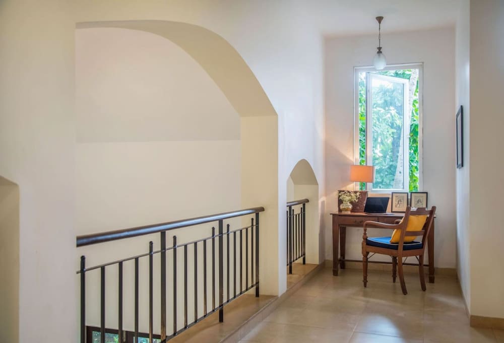 Frangipani by Hireavilla - 4BR w Pool Field View