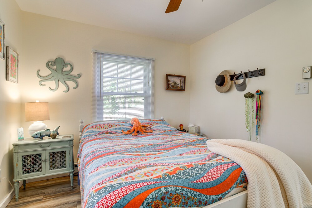 Dog-friendly Westover Cottage w/ River Access! view 4