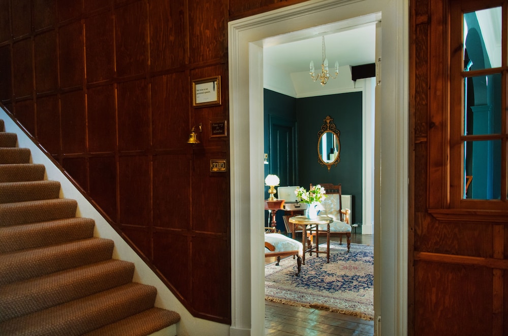 Foyers Lodge view 5