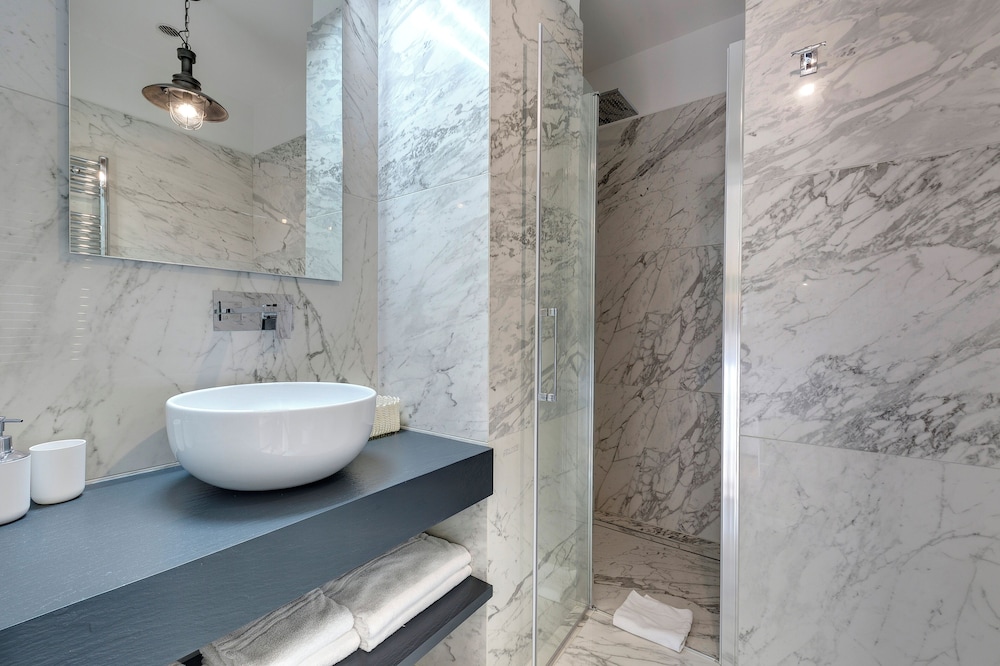 Entire Hilltop Villa With Private Pool In Palazzuolo Sul Senio