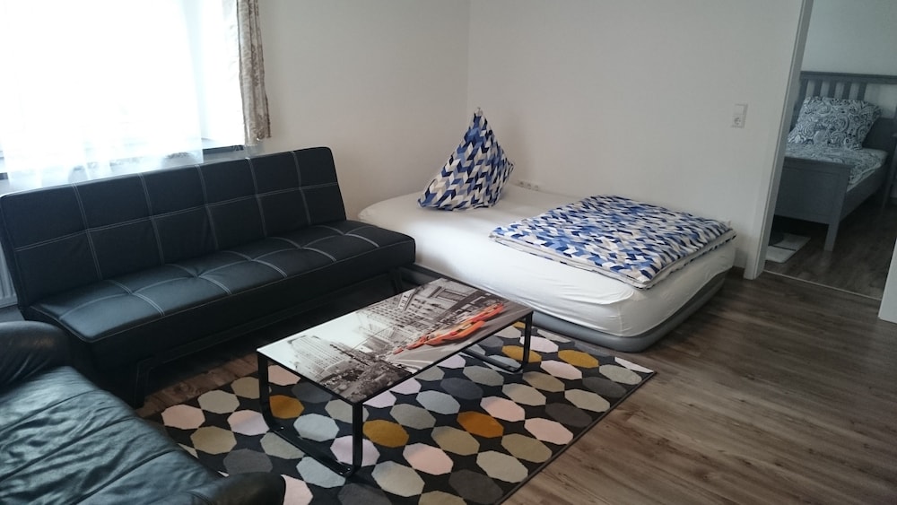 Ferienwohnung Scharenstetterstraße