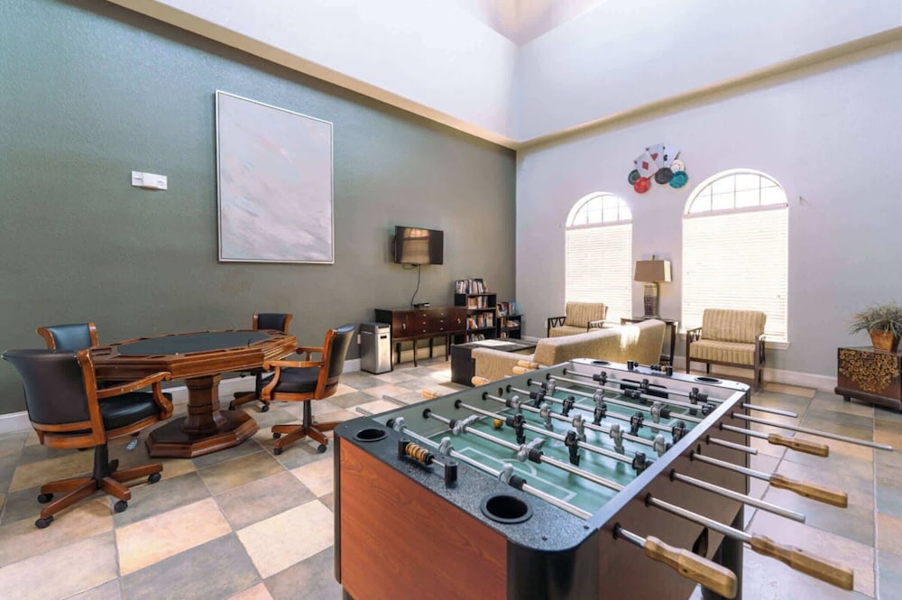 Tuscan Paradise At Bella Piazza - Image 3