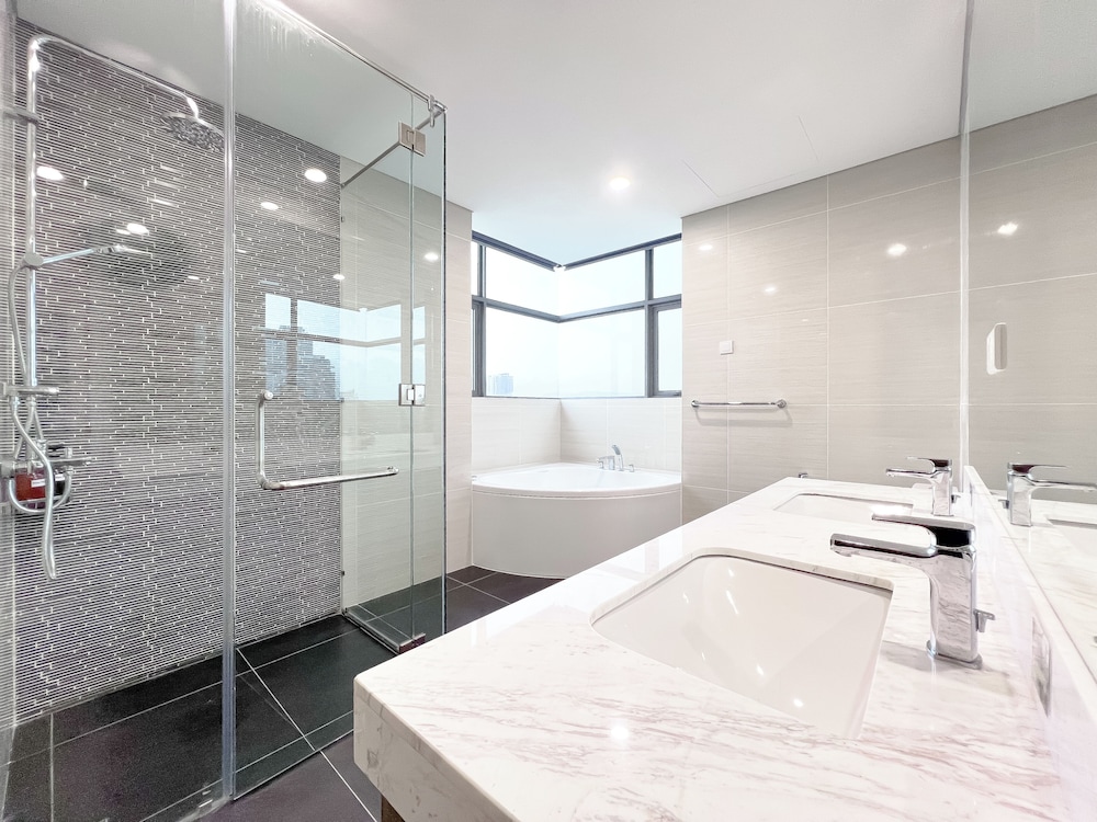 D'Rapport Residences By Manhattan Group