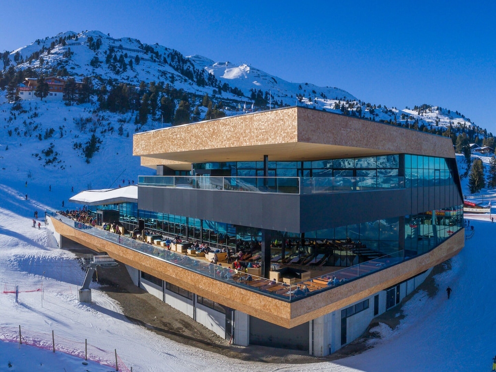 Chalet in Kaltenbach With Sauna & Ski Access
