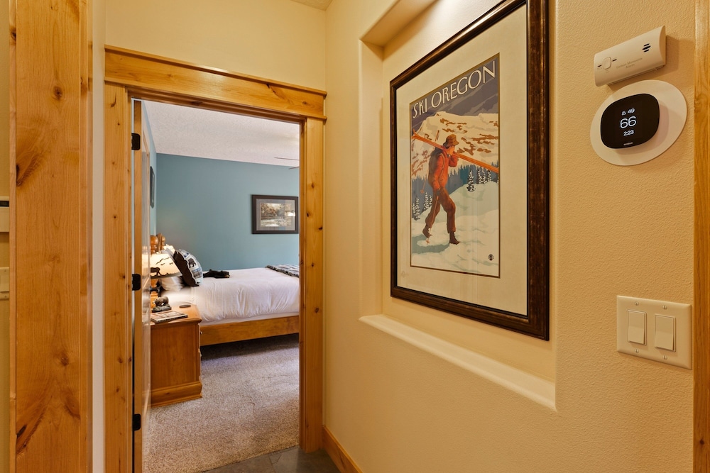 4 Red Fir 6 Bedroom Home