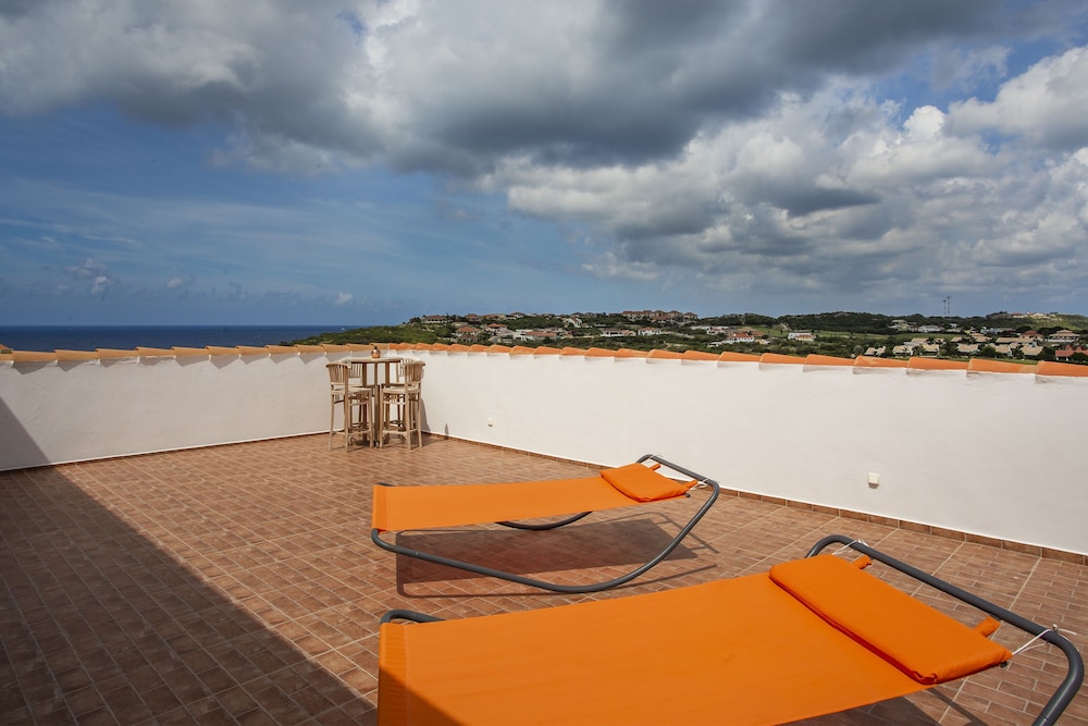 Blue Bay Apartments