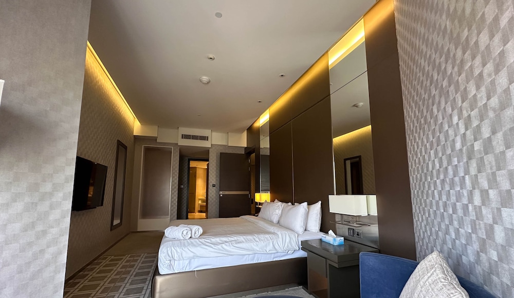 Manzil-Elegant 1BR Apt near Dubai Frame