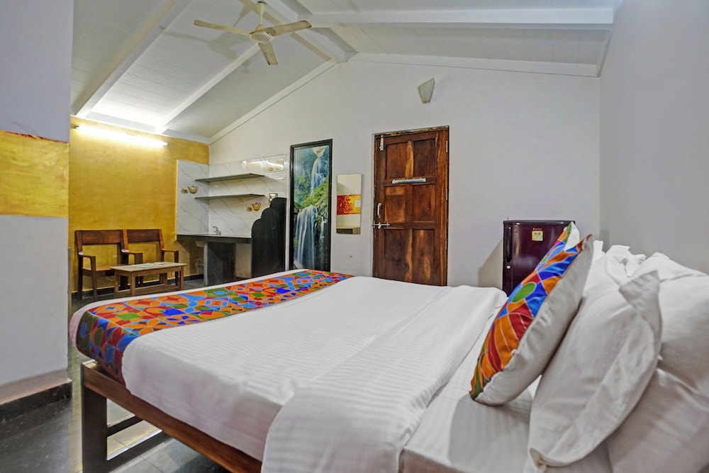 Fabhotel Lavish Exotic