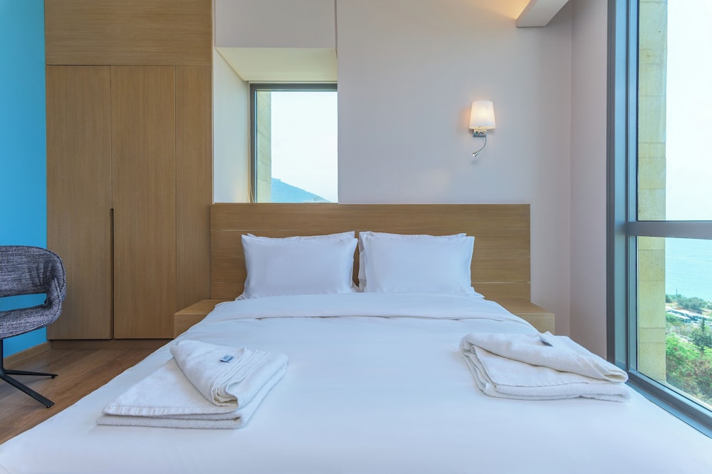 Jounieh Living - Residences by Local Host