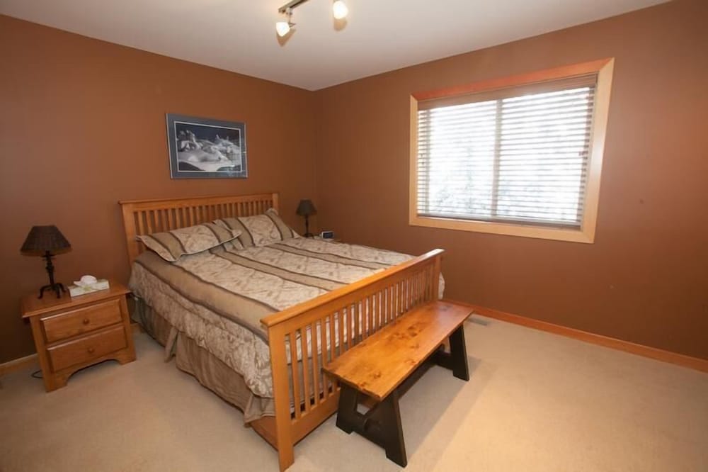 Keremeos Creek Crossing by Apex Accommo - Image 2