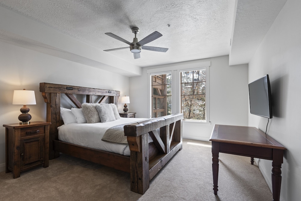 Park City Ski Resort - Town Pointe Condos