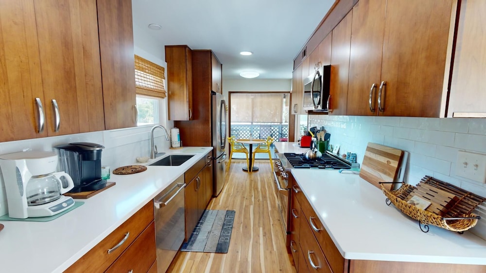 6 7th Street by Tybee Vacation Rentals
