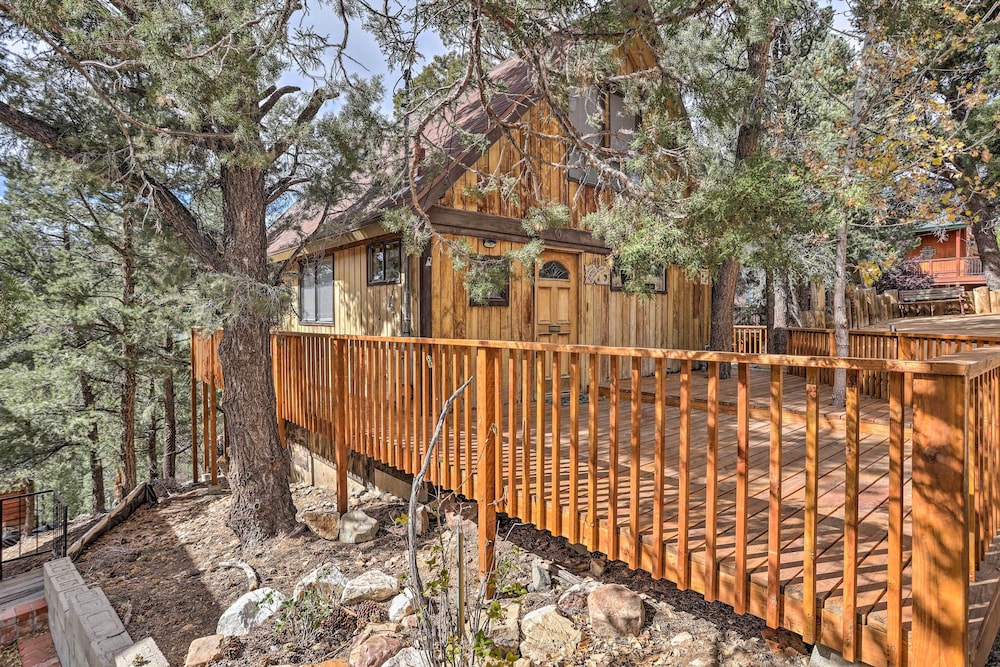 Quiet Big Bear City Cabin w/ Loft: 5 Mi to Village view 5