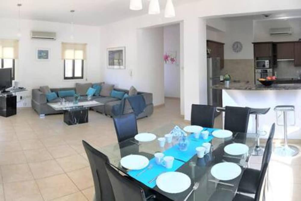 Melina Family Villa With Pool and Wifi in Protaras