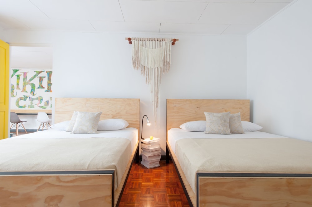 Hotel Capital Hostel de Ciudad - Image 1