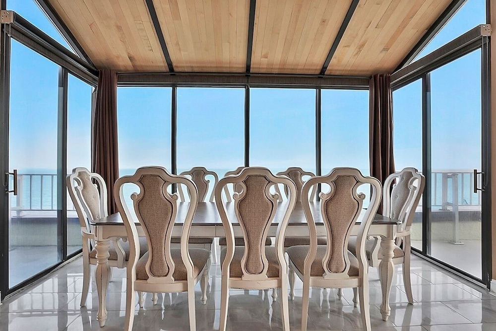Sands Beach Club Ph1114 4 Bedroom Condo