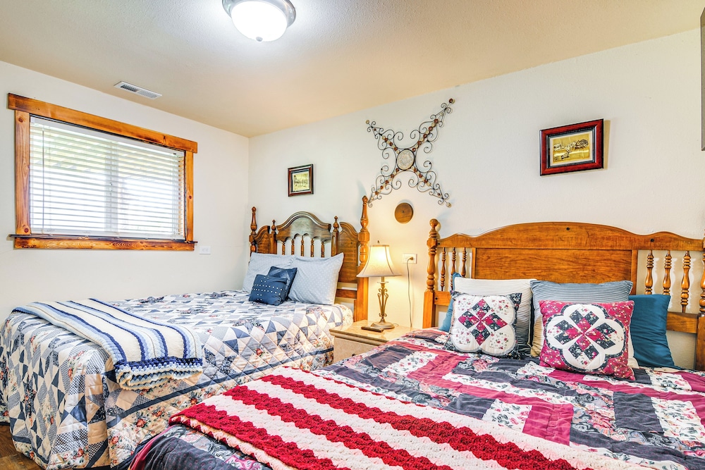 'will's Place' Utah Family Getaway: Hot Tub & Yard