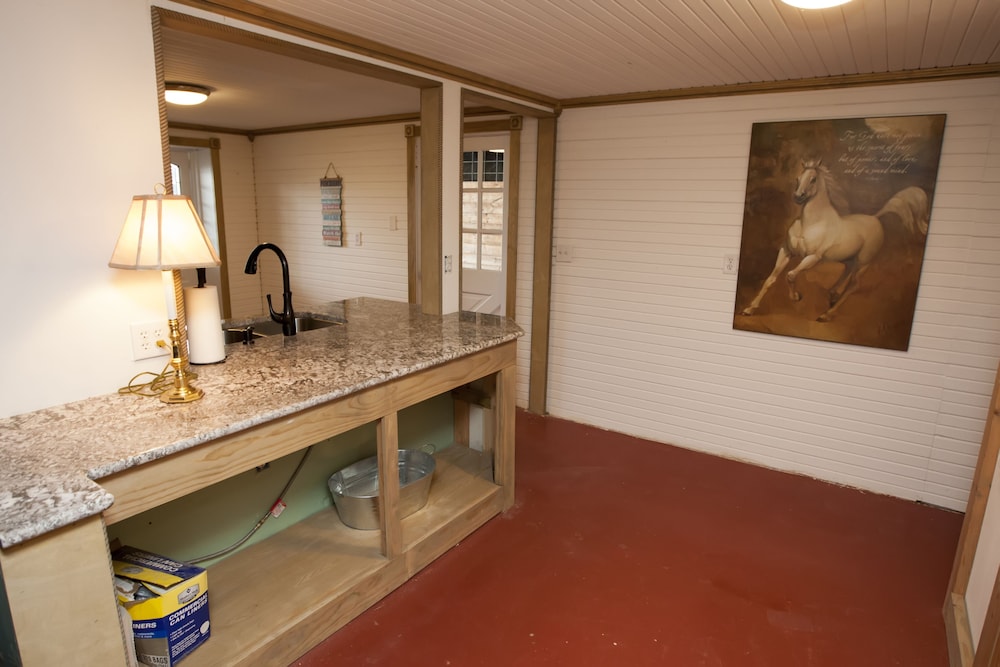 Cora's Cabins view 4