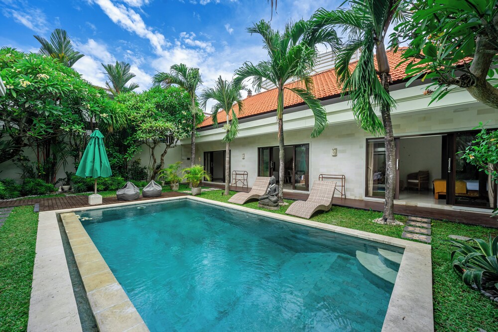 Villa Lara by Five Elements