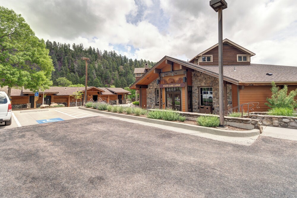 State Game Lodge at Custer State Park Resort