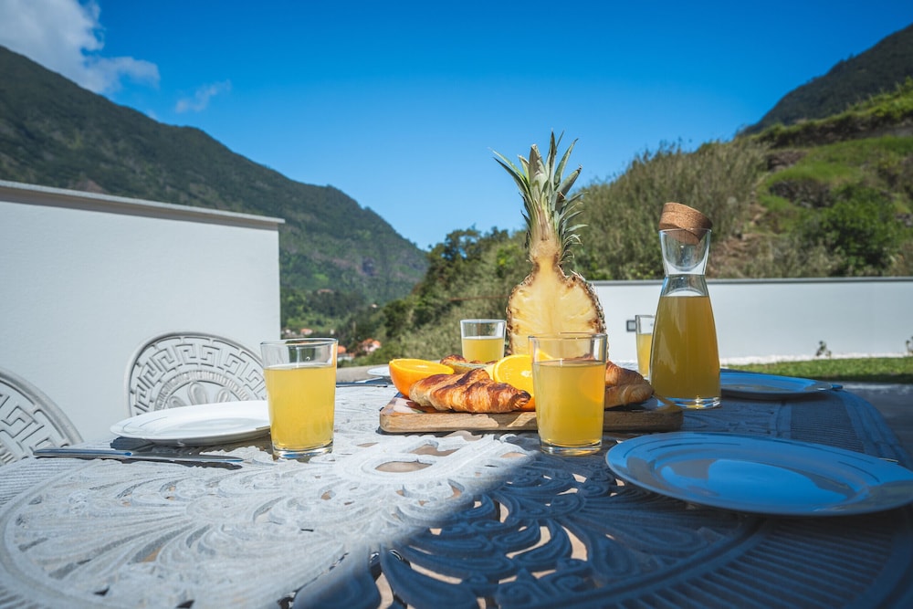 Villa Lorenzo by Atlantic Holiday