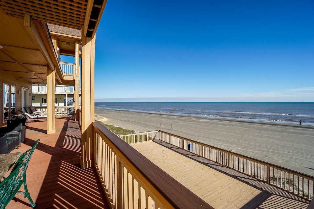 Paradise At Last by Ryson Vacation Rentals