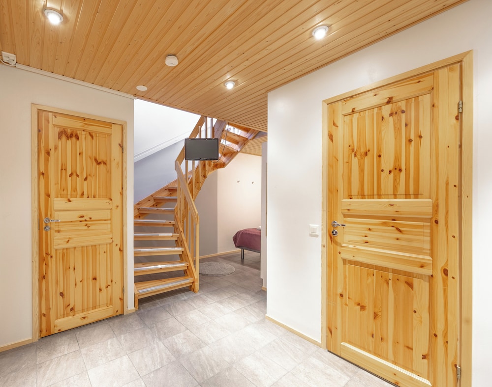 3BR Holiday Apt. with Sauna