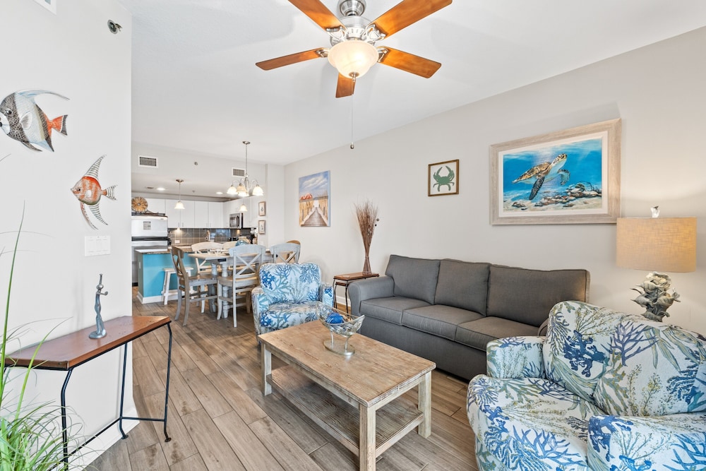 Grand Panama Beach Resort by Book That Condo